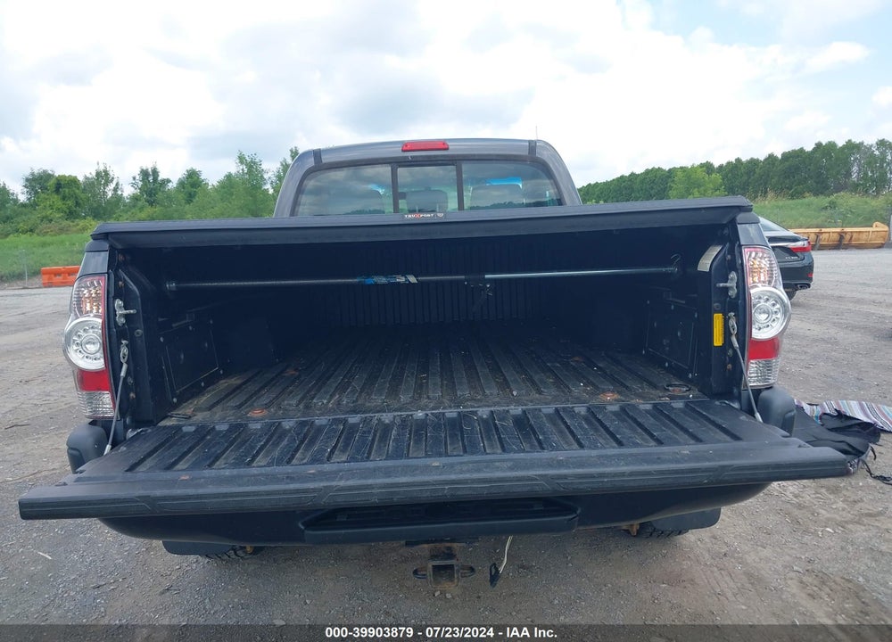 2010 TOYOTA TACOMA VIN: 5TEPX4EN8AZ685226