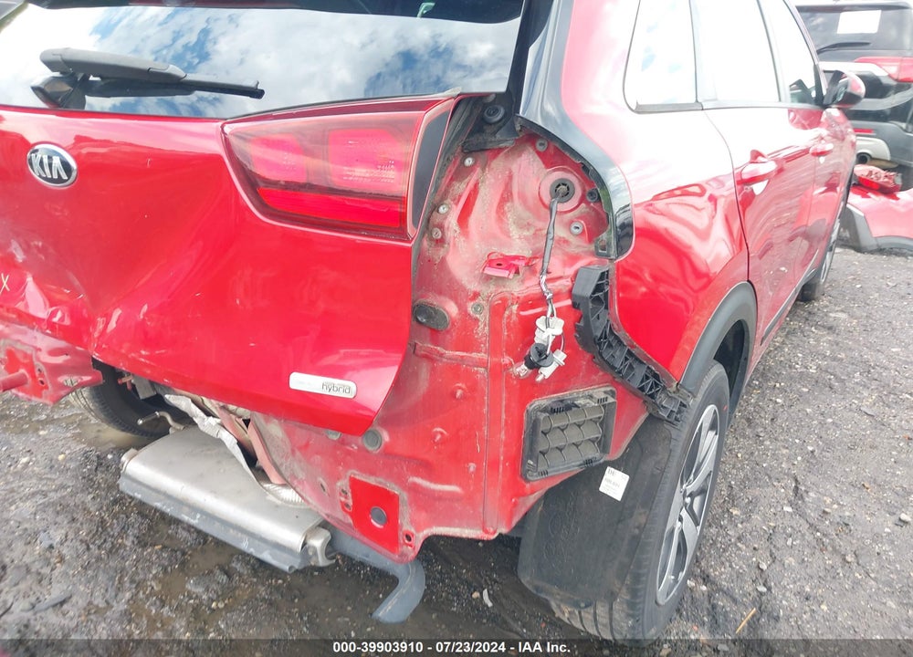 2018 KIA NIRO VIN: KNDCB3LC6J5112546