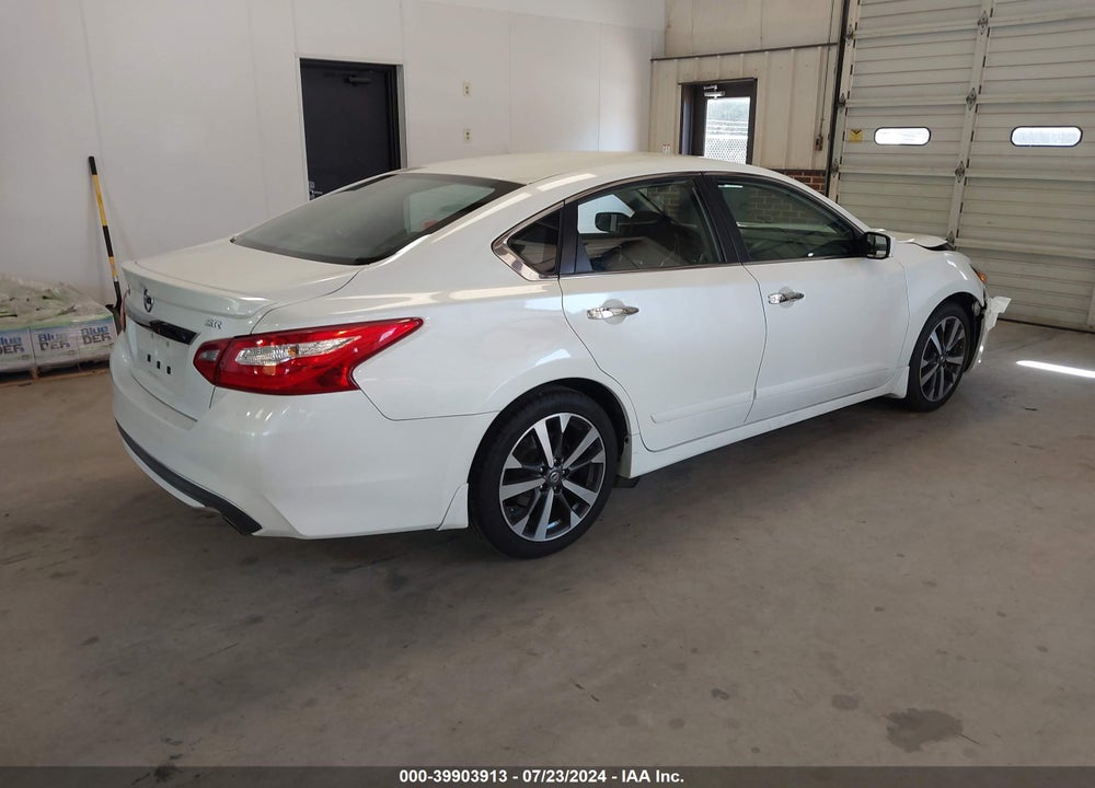 2016 NISSAN ALTIMA 2.5 SR VIN: 1N4AL3AP2GC145614