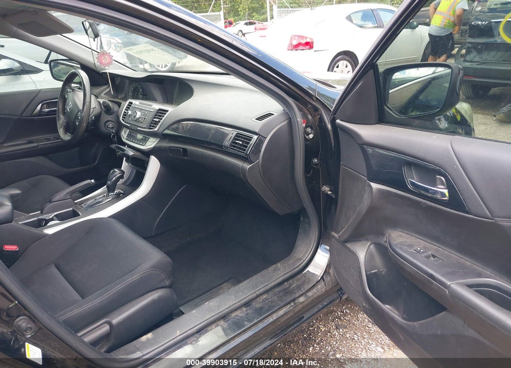 2015 HONDA ACCORD SPORT VIN: 1HGCR2F51FA065669