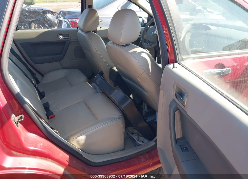 2010 FORD FOCUS SEL VIN: 1FAHP3HN9AW268551