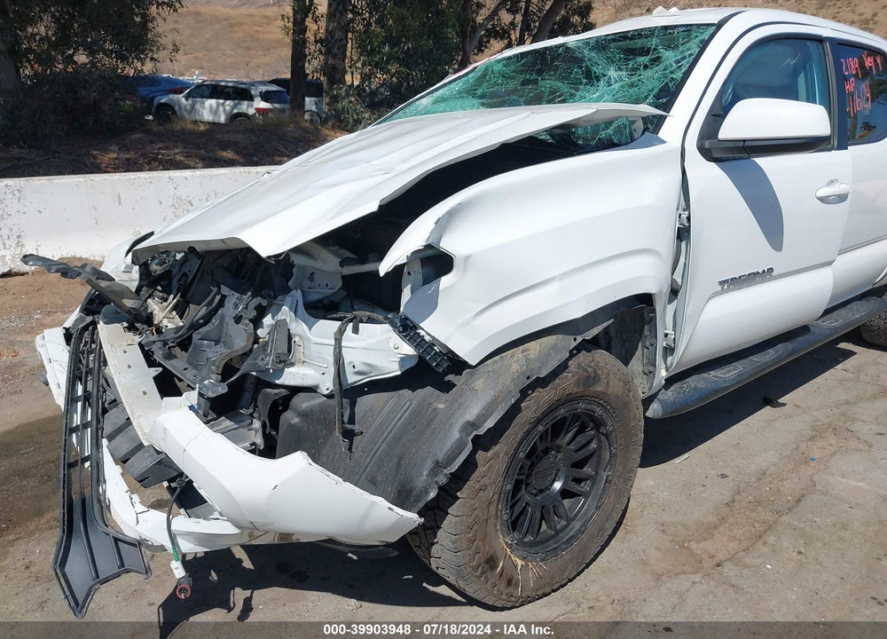 2020 TOYOTA TACOMA SR5 VIN: 5TFAX5GN2LX181631