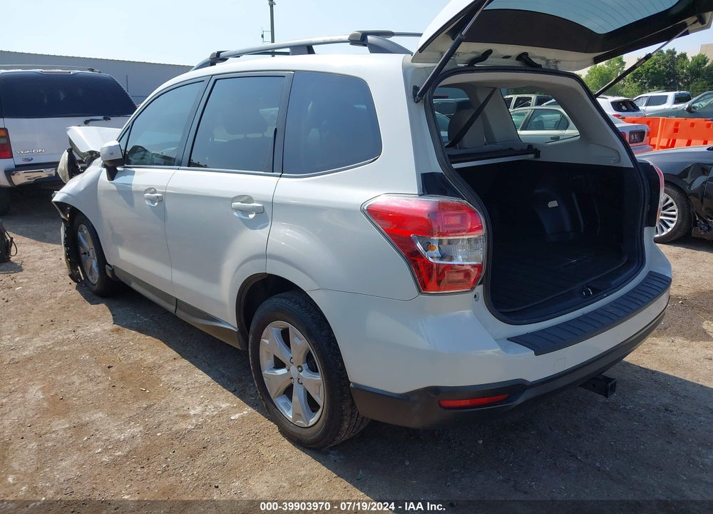 2016 SUBARU FORESTER VIN: JF2SJADC3GH512042