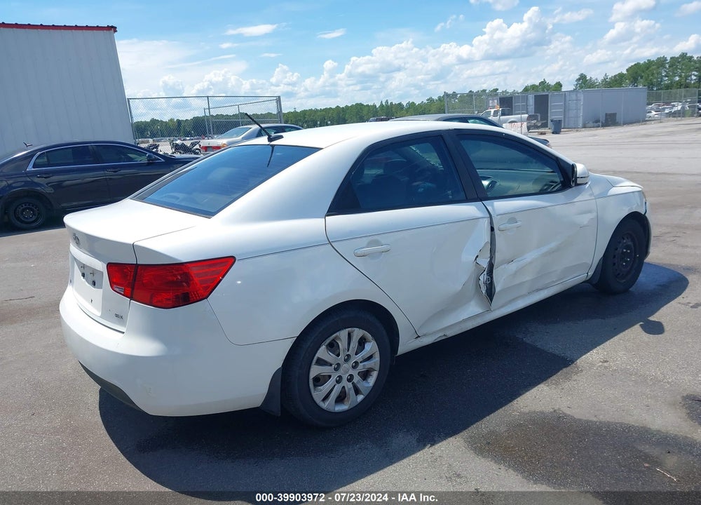 2013 KIA FORTE EX VIN: KNAFU4A27D5711786