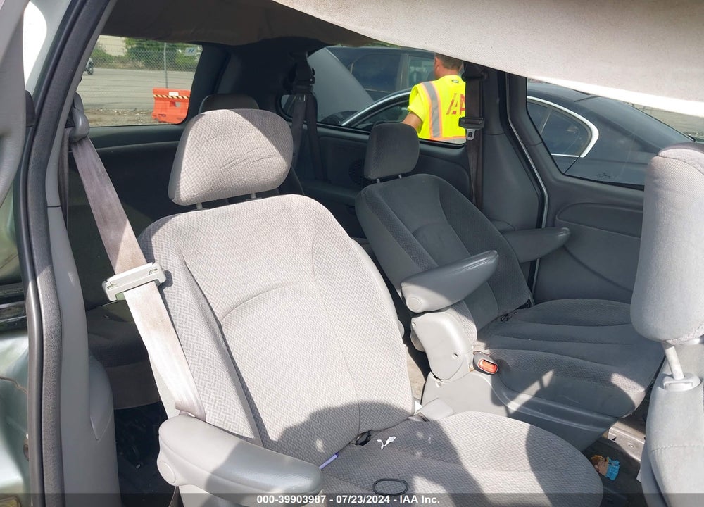 2004 DODGE GRAND CARAVAN SE VIN: 1D4GP24RX4B546218