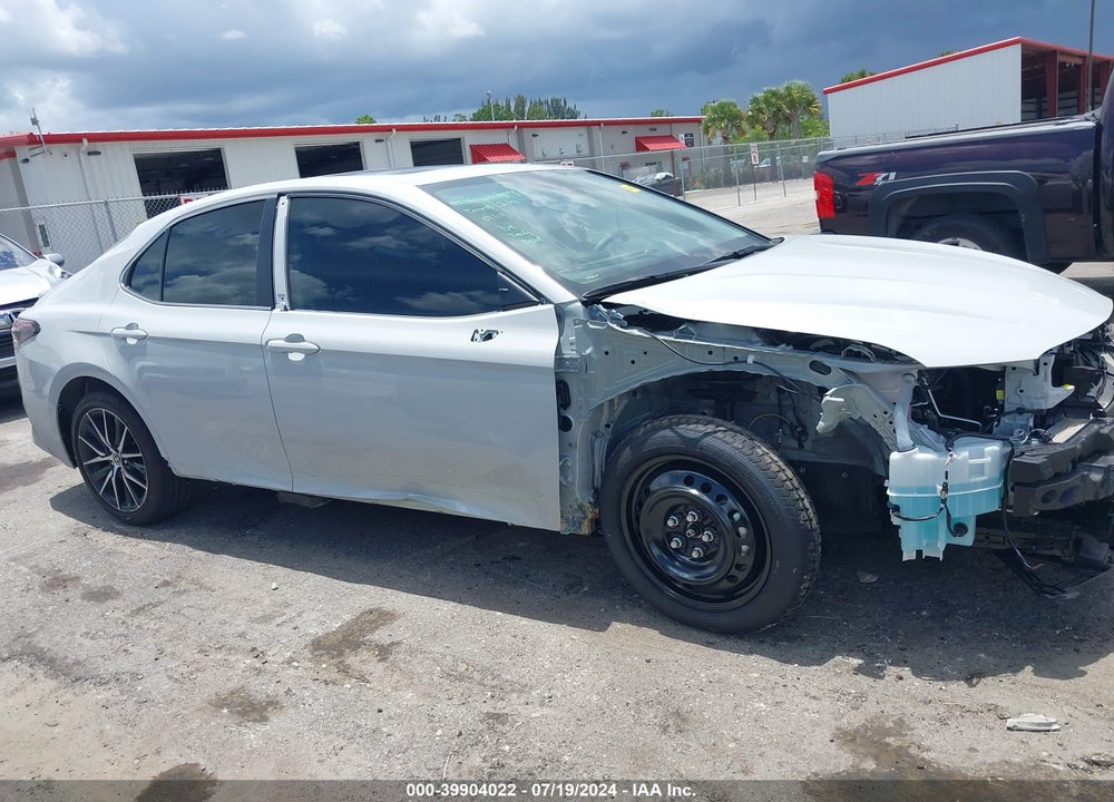 2024 TOYOTA CAMRY SE VIN: 4T1T11AK0RU263347
