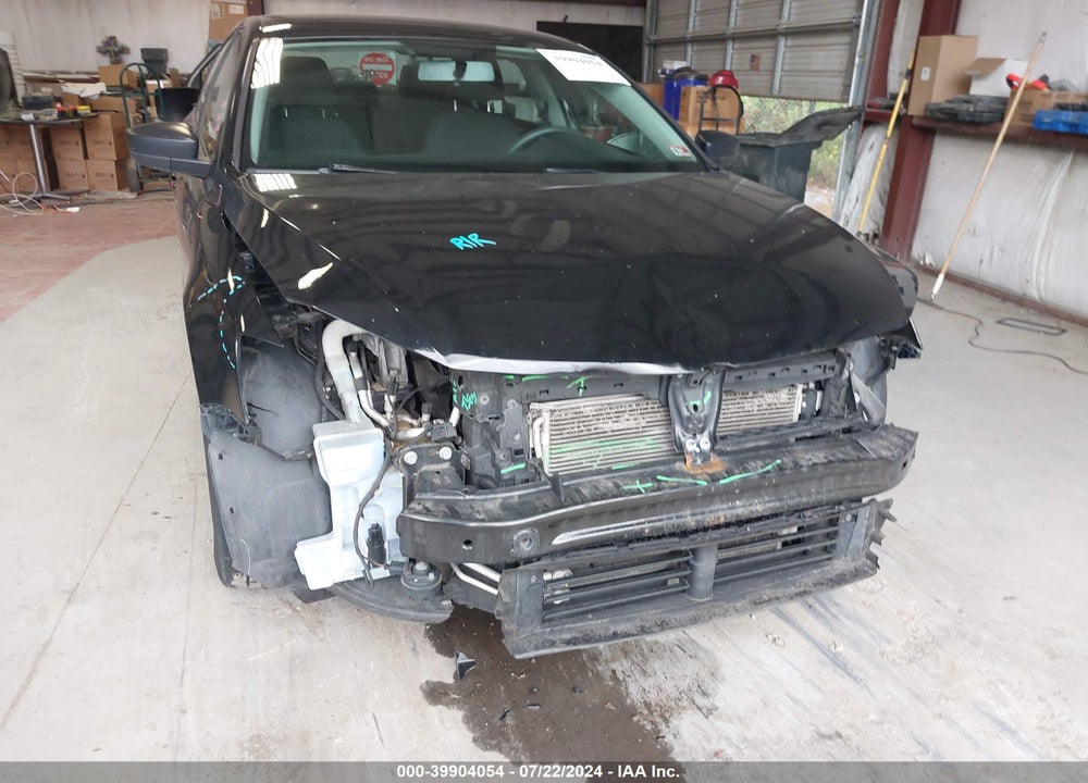 2015 VOLKSWAGEN JETTA 1.8T SE VIN: 3VWD17AJ1FM353669