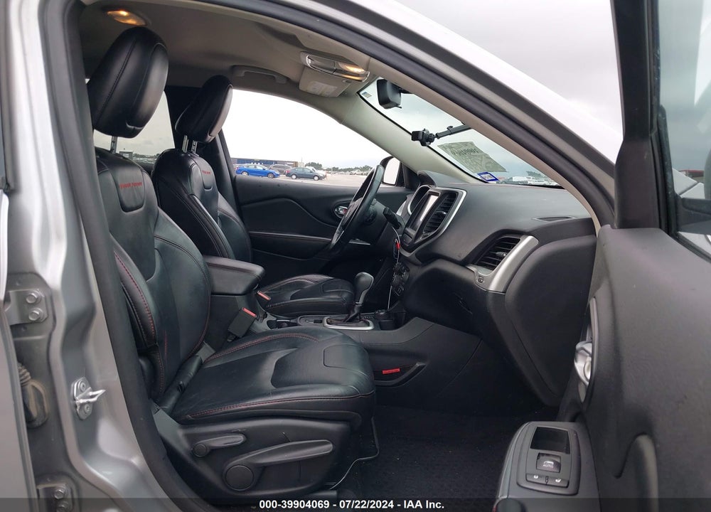 2016 CHEROKEE JEEP  TRAILHAWK VIN: 1C4PJMBS1GW322381