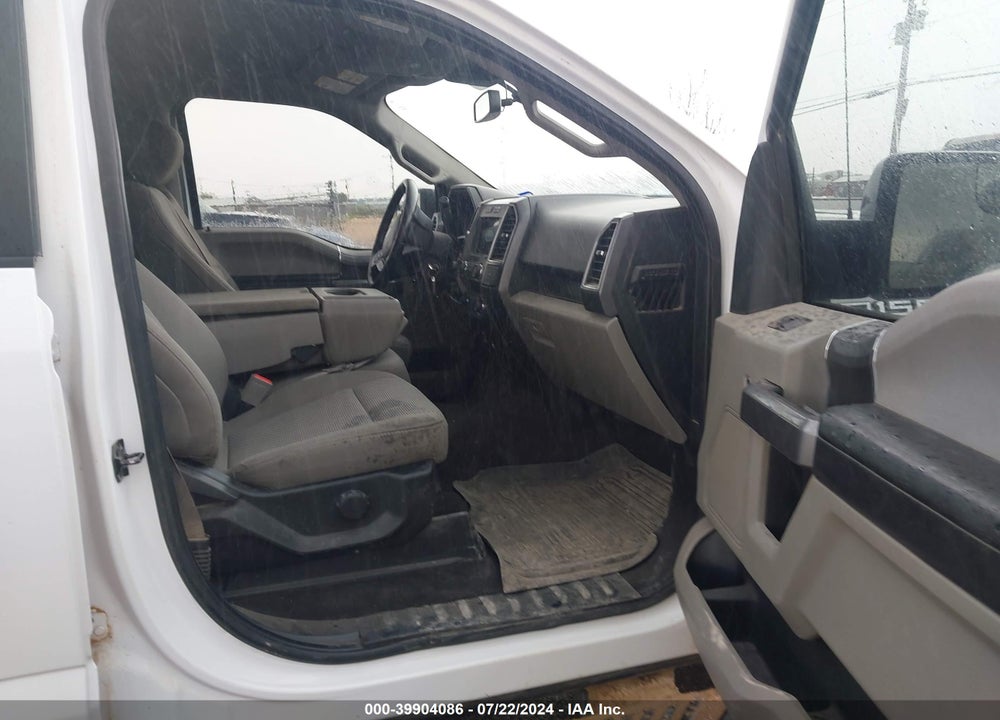 2019 FORD F-150 XLT VIN: 1FTFW1E51KKD29719