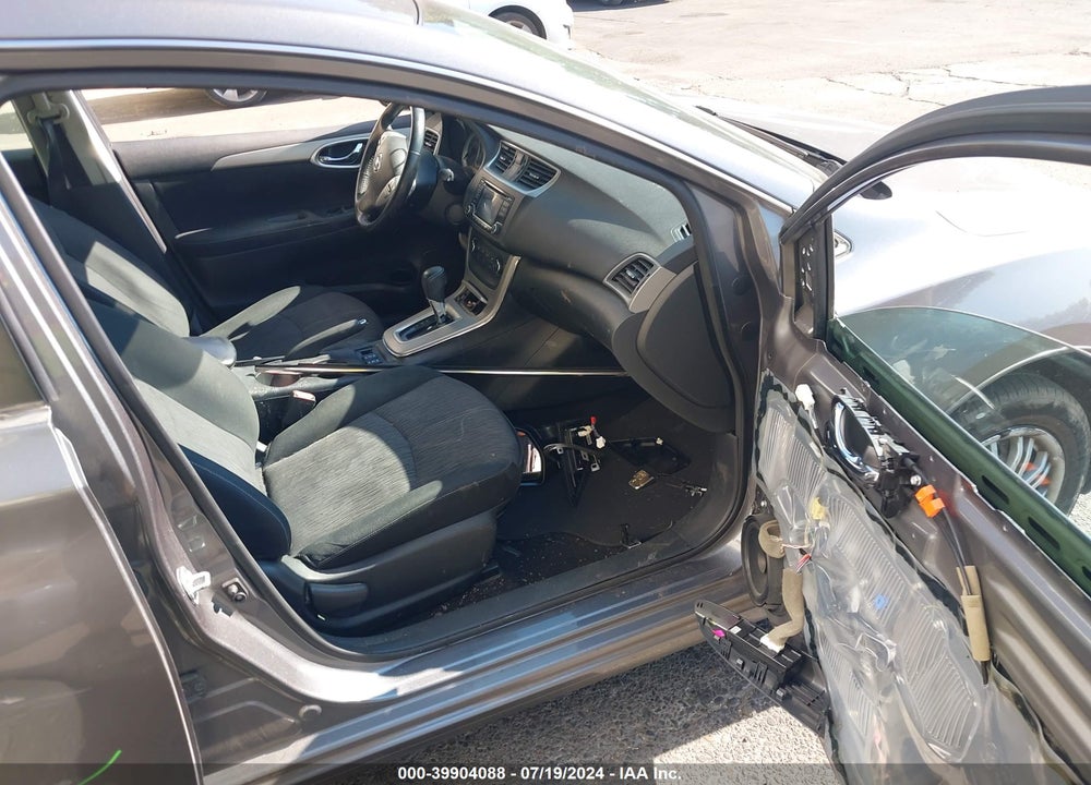 2015 NISSAN SENTRA SV VIN: 3N1AB7AP2FY337872