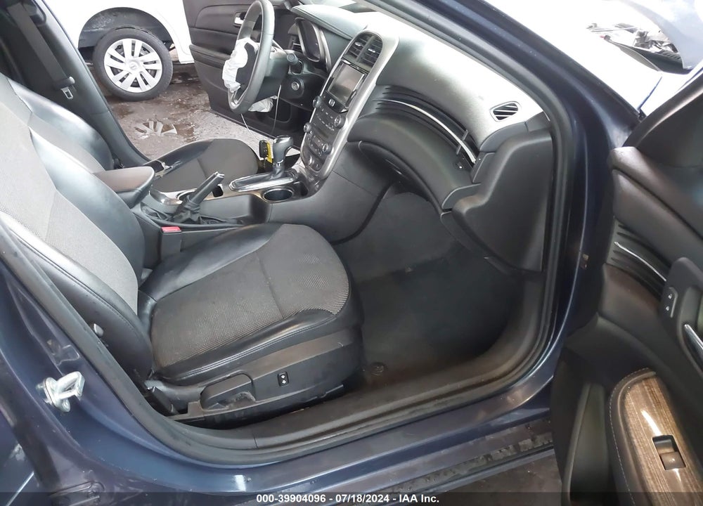 2014 CHEVROLET MALIBU 1LT VIN: 1G11C5SL2EF270182
