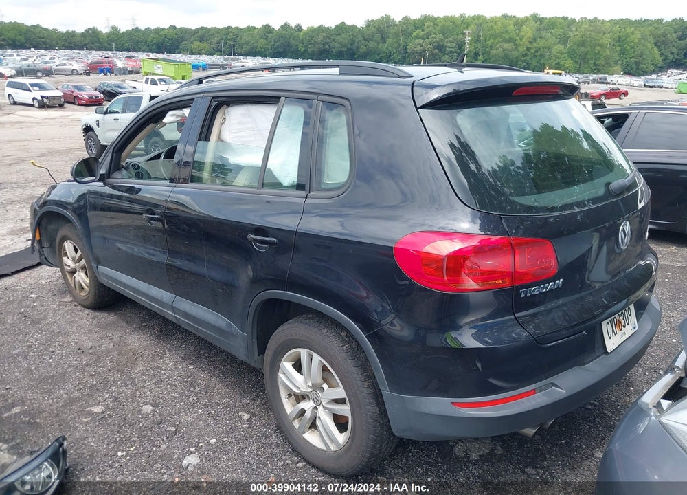 2016 VOLKSWAGEN TIGUAN S VIN: WVGBV7AX2GW514501