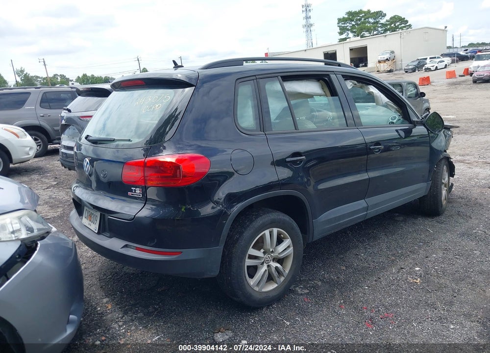2016 VOLKSWAGEN TIGUAN S VIN: WVGBV7AX2GW514501