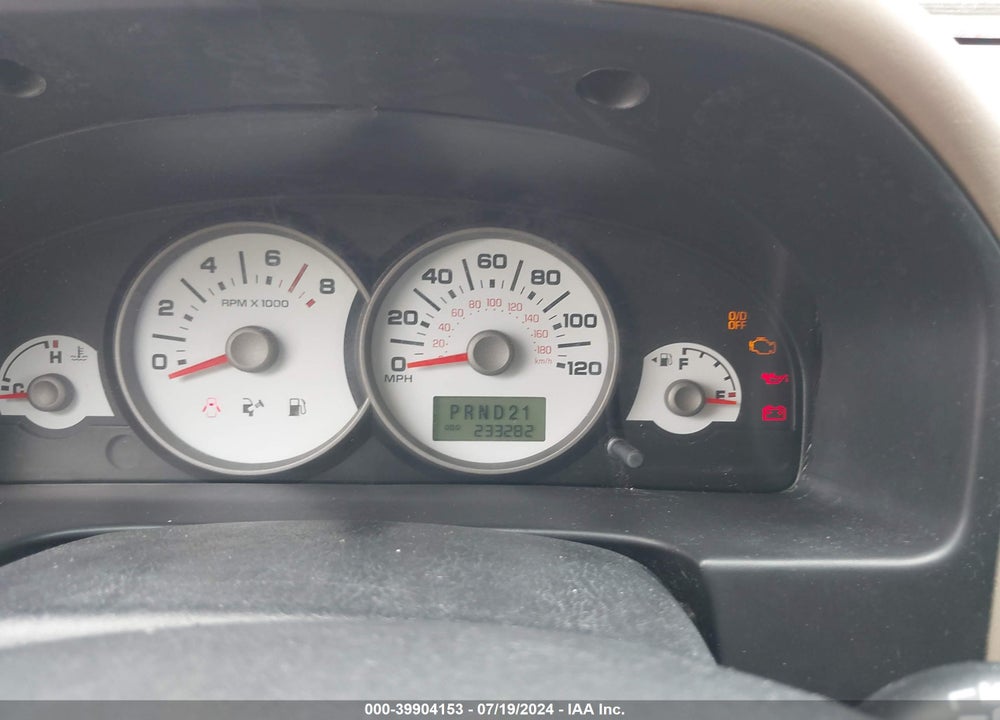 2007 FORD ESCAPE XLT/XLT SPORT VIN: 1FMYU03187KA52174