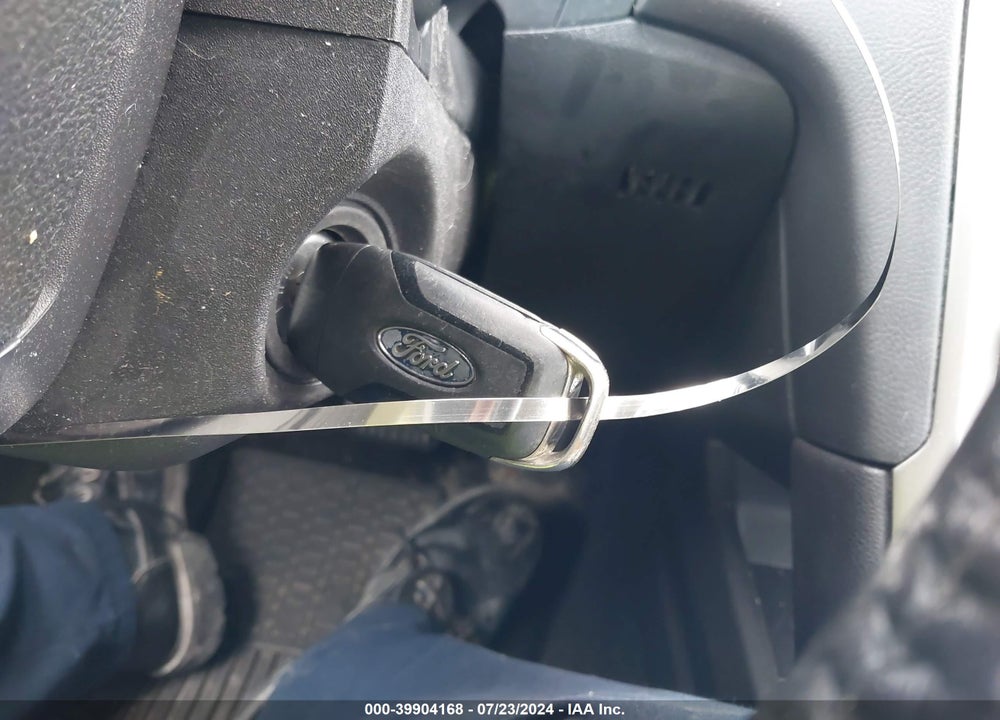 2014 FORD FUSION SE VIN: 3FA6P0HD9ER288790