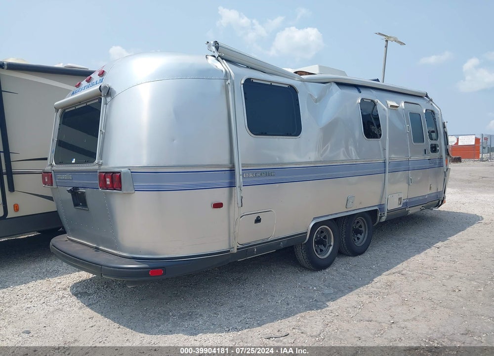 1995 AIRSTREAM EXCELLA 25 VIN: 1STGEAJ24SJ510520