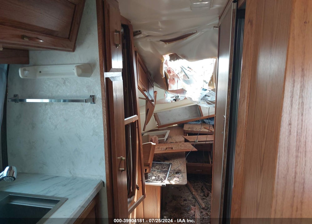 1995 AIRSTREAM EXCELLA 25 VIN: 1STGEAJ24SJ510520