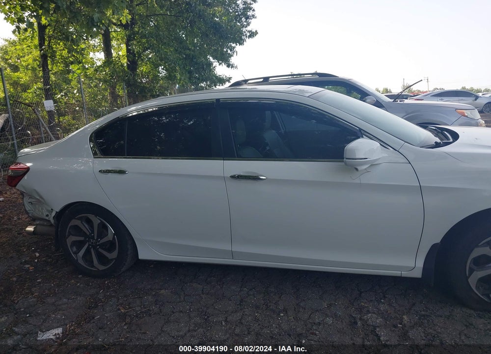 2016 HONDA ACCORD VIN: 1HGCR2F89GA080500