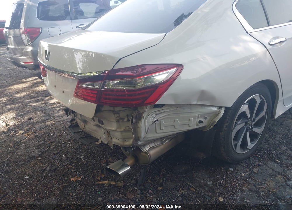 2016 HONDA ACCORD VIN: 1HGCR2F89GA080500