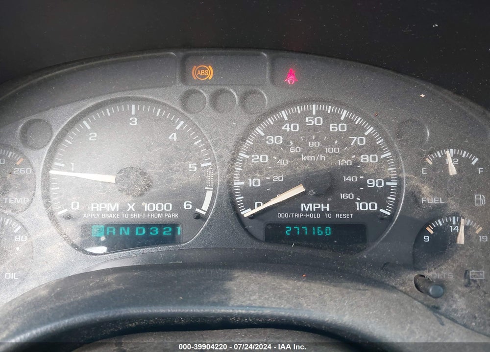 2002 CHEVROLET S-10 LS VIN: 1GCDT13W12K110822