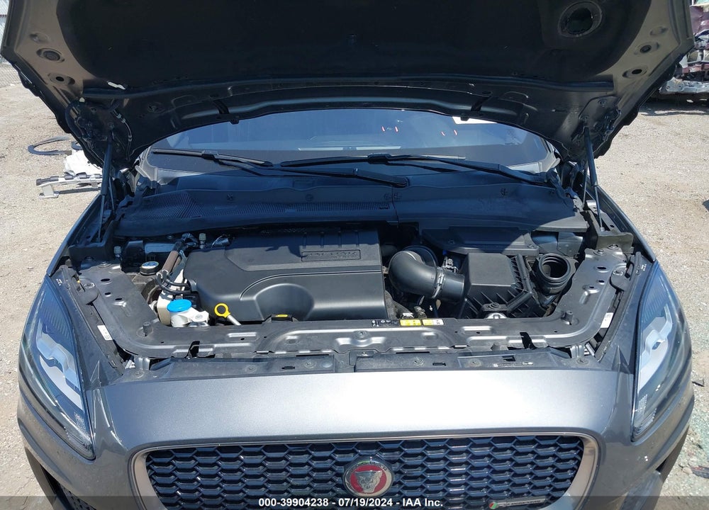 2018 JAGUAR E-PACE VIN: SADFM2GX1J1Z33208