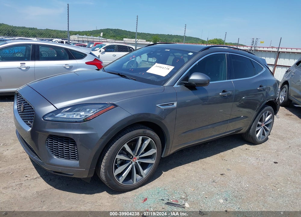 2018 JAGUAR E-PACE VIN: SADFM2GX1J1Z33208