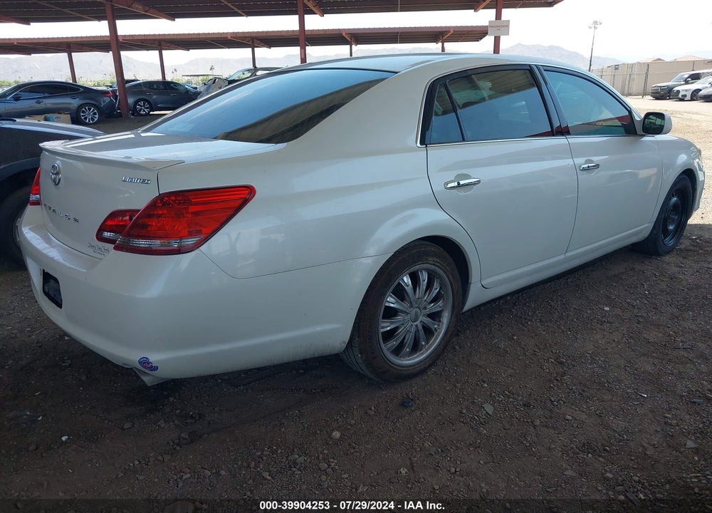 2008 TOYOTA AVALON LIMITED VIN: 4T1BK36B28U286138