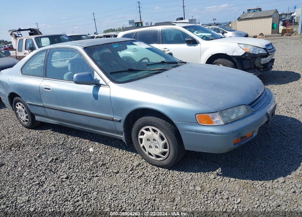 1994 HONDA ACCORD LX VIN: 1HGCD7239RA037753