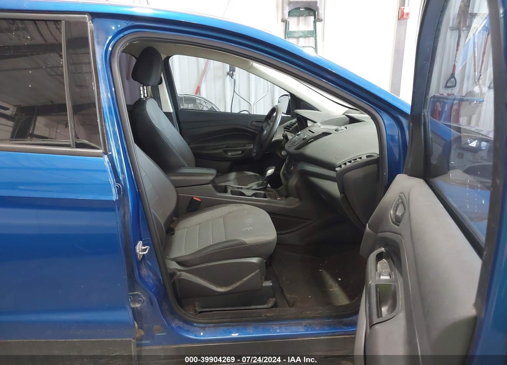 2017 FORD ESCAPE S VIN: 1FMCU0F79HUB52736