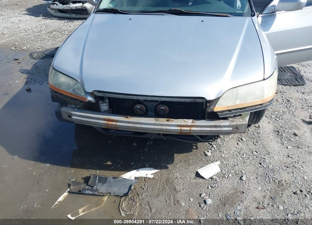 2002 HONDA ACCORD 2.3 EX/2.3 SE VIN: 1HGCG66822A120454
