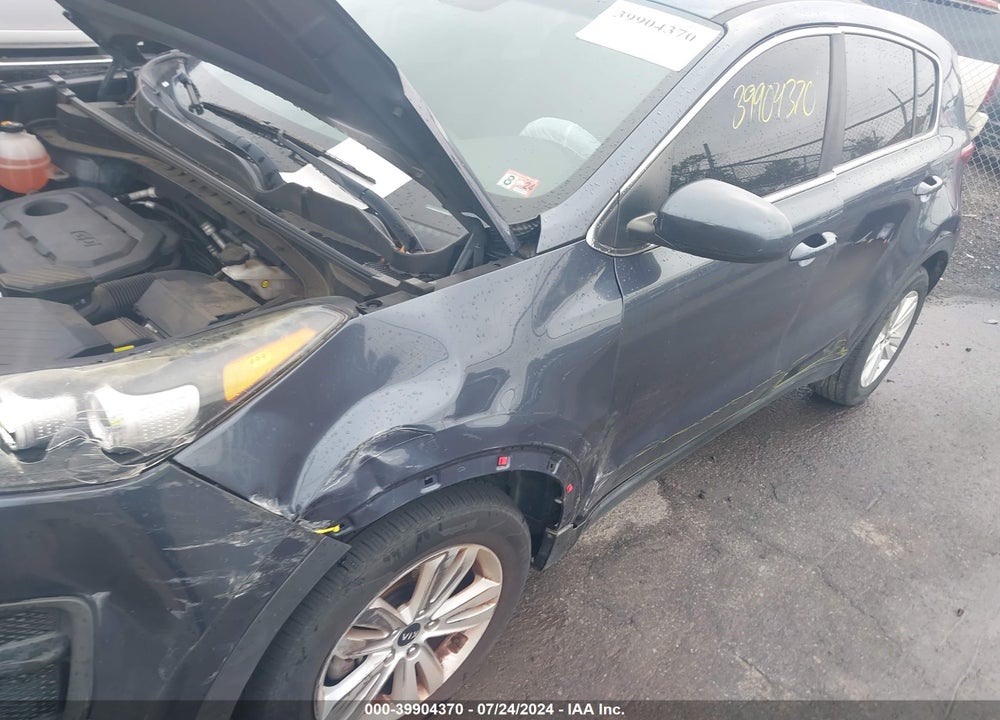 2018 KIA SPORTAGE LX VIN: KNDPM3AC6J7468336