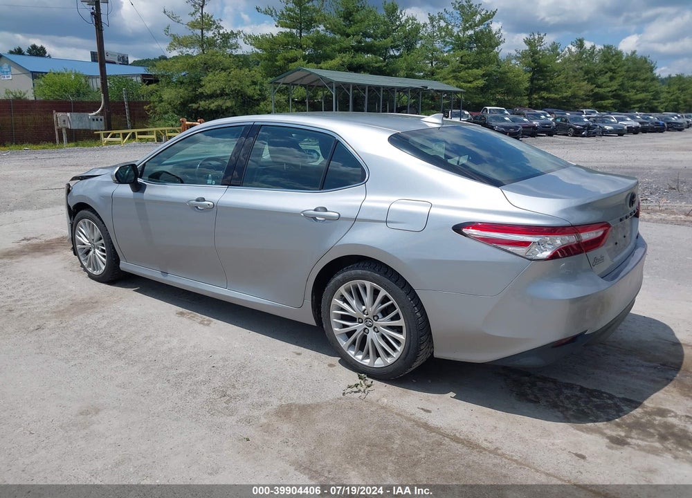 2020 TOYOTA CAMRY XLE VIN: 4T1F11AK7LU891667