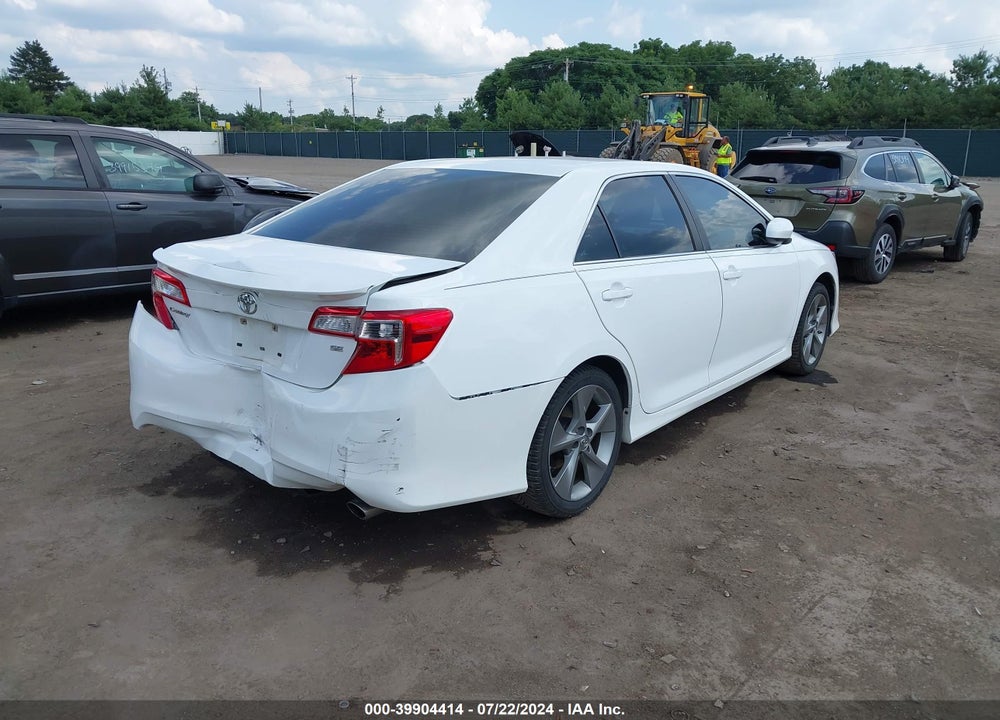2014 TOYOTA CAMRY SE SPORT VIN: 4T1BF1FK5EU440524