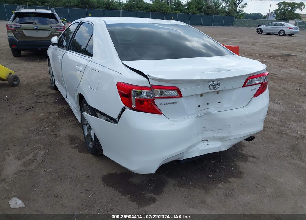 2014 TOYOTA CAMRY SE SPORT VIN: 4T1BF1FK5EU440524
