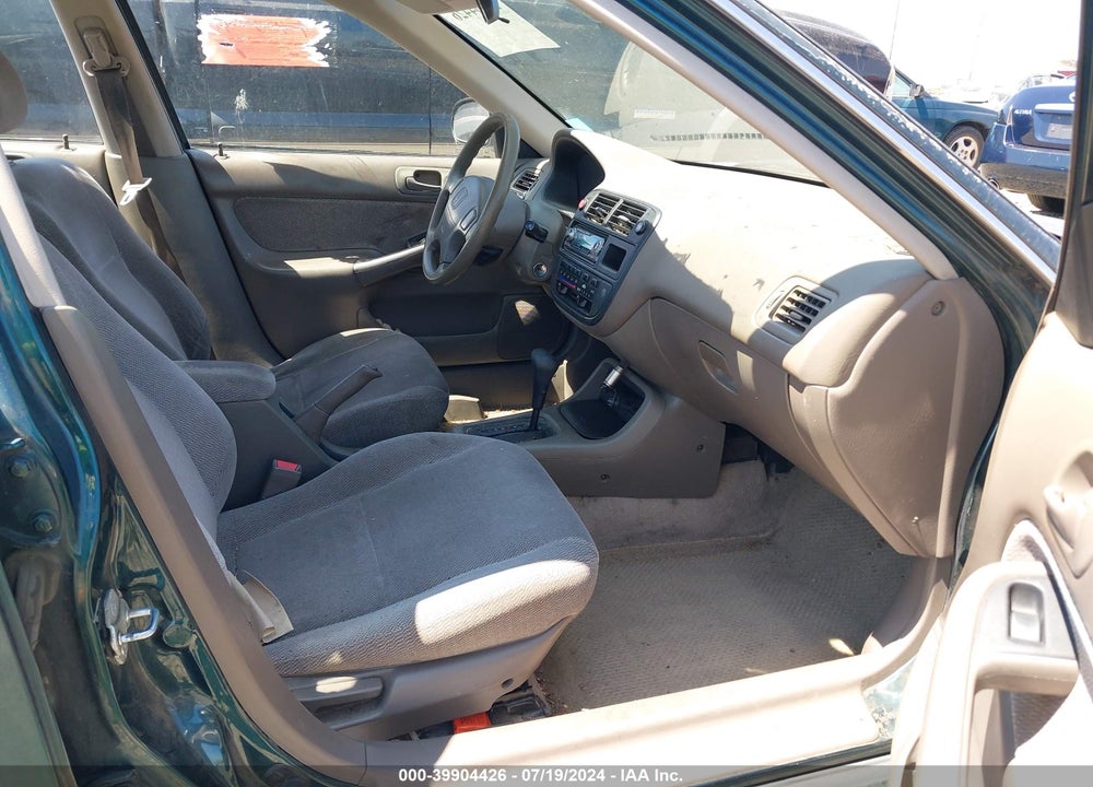 1998 HONDA CIVIC LX VIN: 2HGEJ6677WH584705