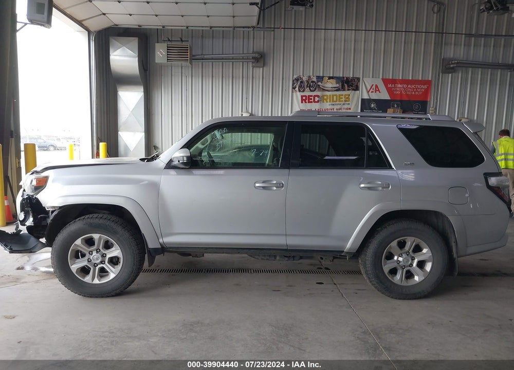 2015 TOYOTA 4RUNNER SR5 VIN: JTEBU5JRXF5206067