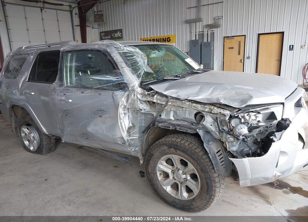 2015 TOYOTA 4RUNNER SR5 VIN: JTEBU5JRXF5206067