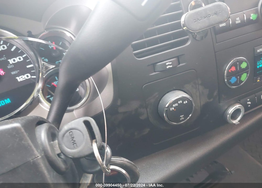 2010 GMC SIERRA 1500 SLE VIN: 3GTRKVE38AG151747