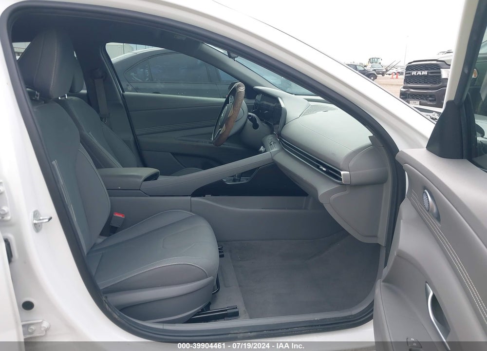 2023 HYUNDAI ELANTRA SEL VIN: 5NPLS4AG8PH109247