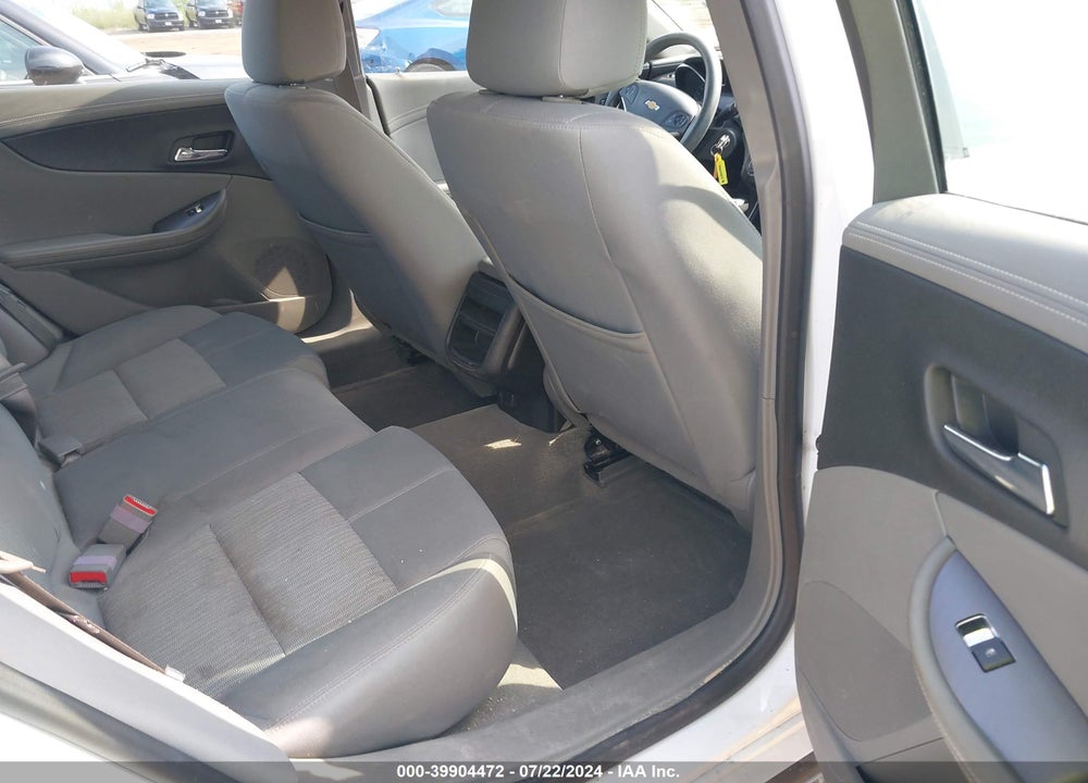 2014 CHEVROLET IMPALA 1LS VIN: 1G11Y5SL3EU112382