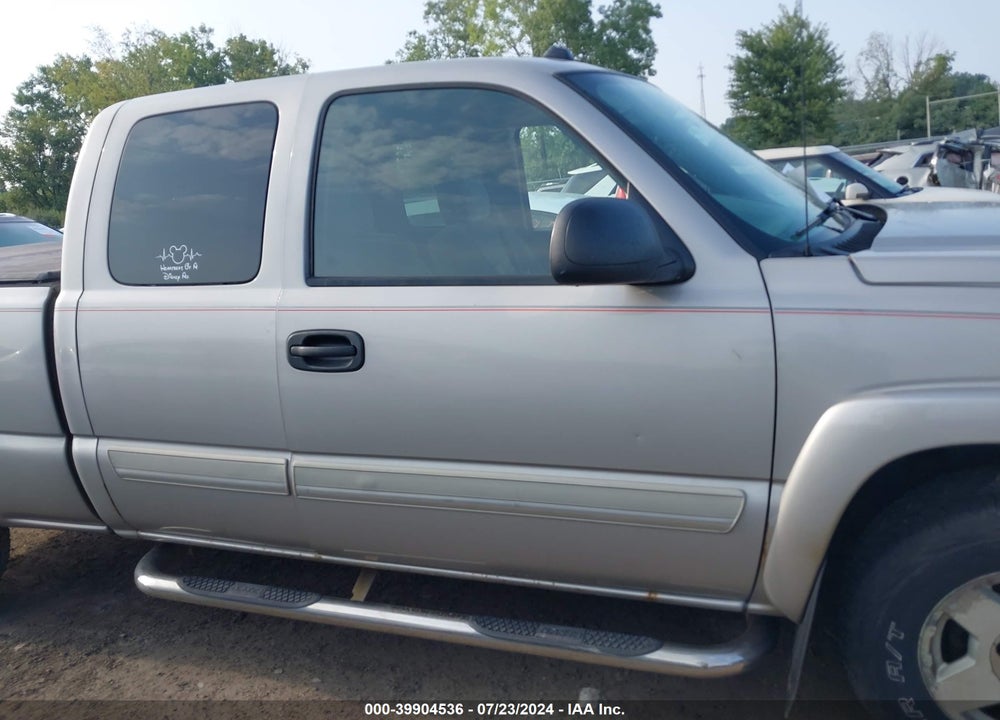 2004 CHEVROLET SILVERADO 1500 Z71 VIN: 1GCEK19T04E211260
