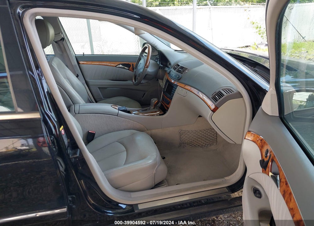 2005 MERCEDES-BENZ E 320 VIN: WDBUF65J05A634879