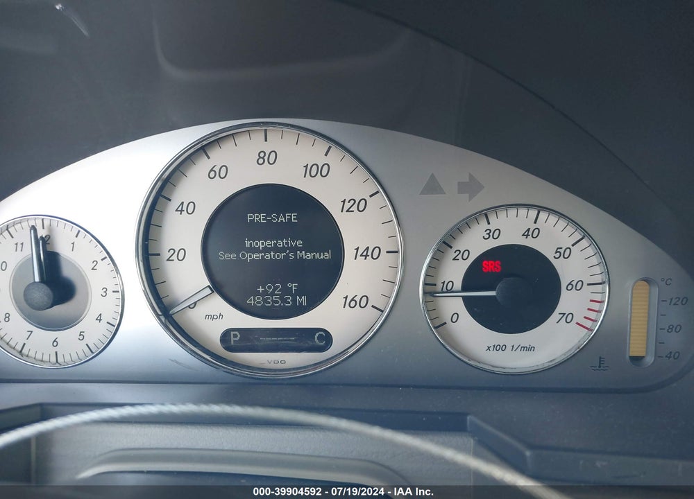 2005 MERCEDES-BENZ E 320 VIN: WDBUF65J05A634879