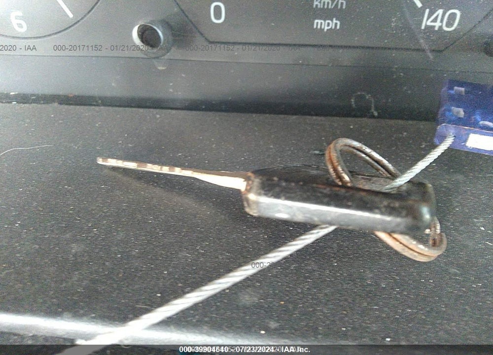 1994 VOLVO 940 VIN: YV1JS8838R1147132