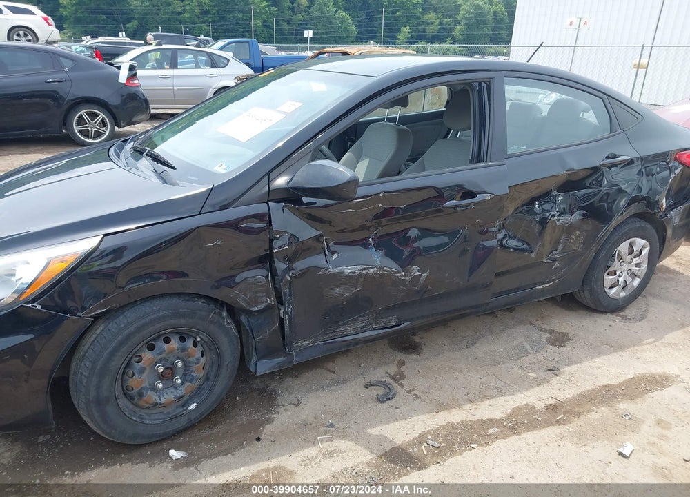 2016 HYUNDAI ACCENT SE VIN: KMHCT4AE9GU116043