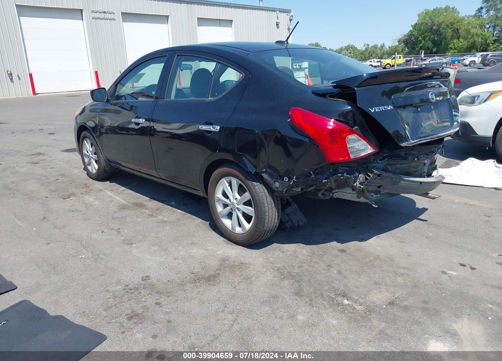 2016 NISSAN VERSA 1.6 SL VIN: 3N1CN7AP1GL850805