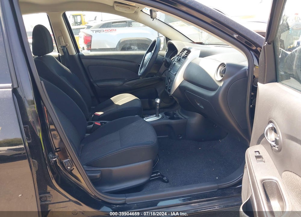 2016 NISSAN VERSA 1.6 SL VIN: 3N1CN7AP1GL850805