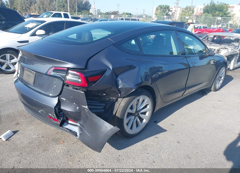2021 TESLA MODEL 3 STANDARD RANGE PLUS REAR-WHEEL DRIVE VIN: 5YJ3E1EA5MF066010