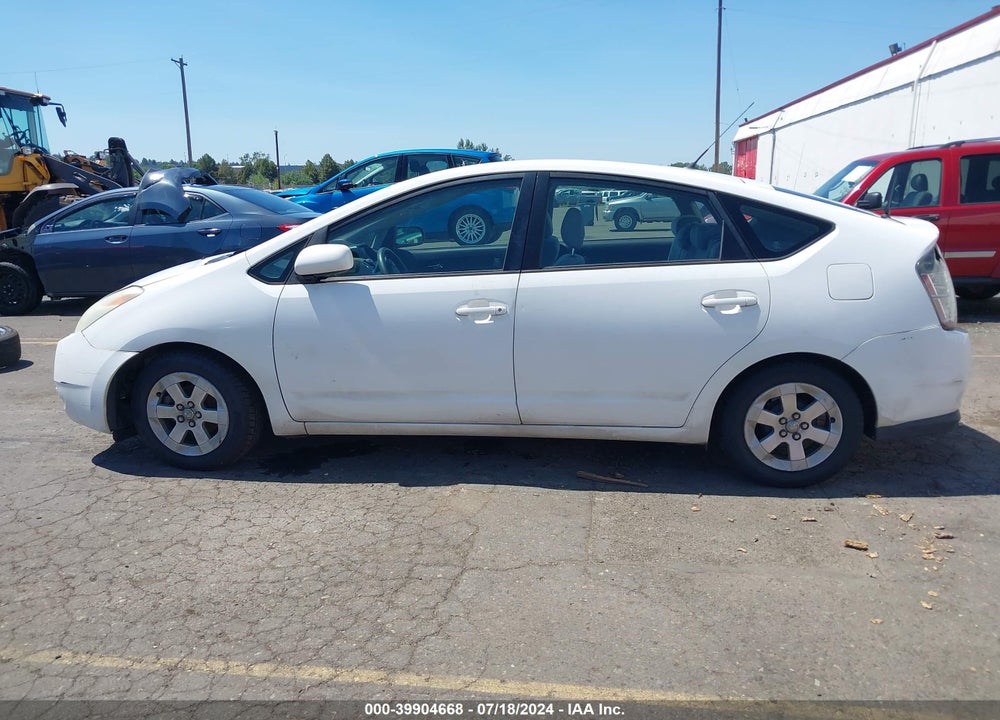 2005 TOYOTA PRIUS VIN: JTDKB22U153054007