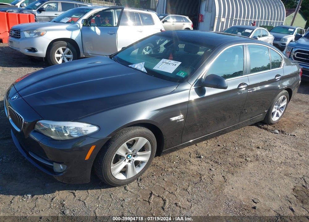 2012 BMW 528I XDRIVE VIN: WBAXH5C53CDW11257